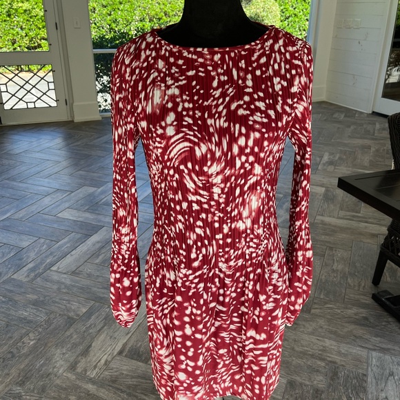 Maje Dresses & Skirts - Maje Red+White Animal Print Rocker Dress, Size M
